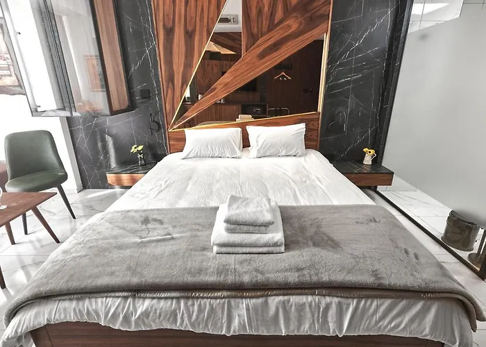 Mim Apartments